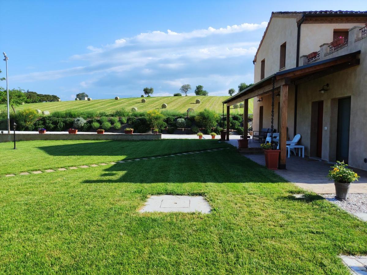 אנקונה Casa Montefiore 13 Iris Lt Nella Tranquilla Campagna Marchigiana מראה חיצוני תמונה